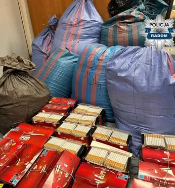 100 kilogramów tytoniu i 800 paczek wpadło podczas przeszukania pod Radomiem