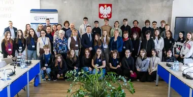 W radomskim starostwie młodzież z czterech krajów sprawdzała, jak działa powiat